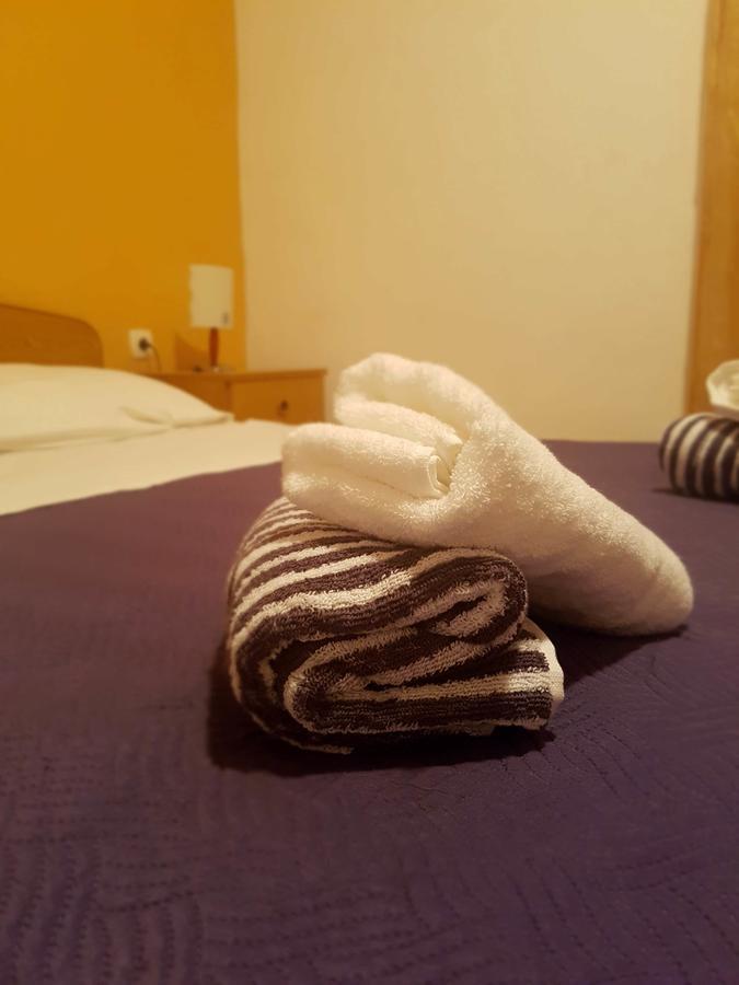 Apartman 4 Kilometar To City Centar Split Buitenkant foto